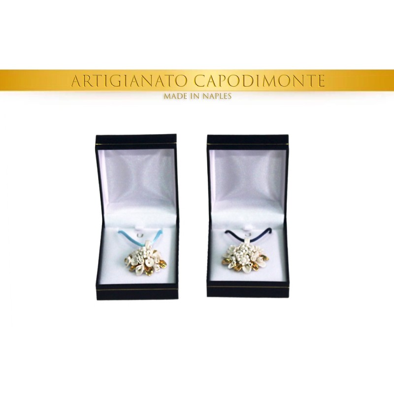 MEDAGLIONE CON MINI COMPOSIZIONE FLOREALE